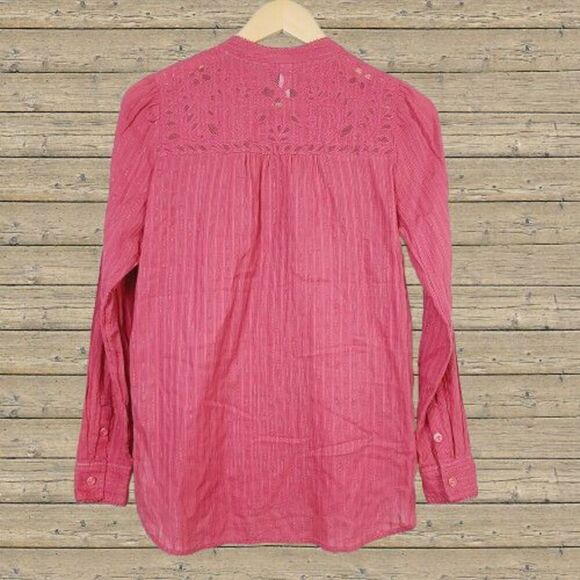 Pilcro Top‎ 4 Raspberry Red Embroidered Lace Metallic Thread Button-Front Blouse - Picture 2 of 11